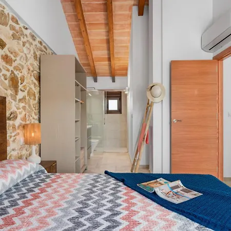 Joan - Plusholidays Calpe