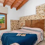 Joan - Plusholidays Villa