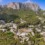 Joan - Plusholidays * Calpe